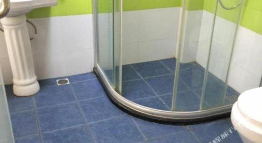 7 Days Inn Luzhou Commercial Pedestrian Street Center Екстер'єр фото