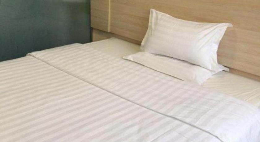 7 Days Inn Luzhou Commercial Pedestrian Street Center Екстер'єр фото