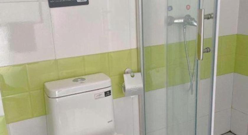 7 Days Inn Luzhou Commercial Pedestrian Street Center Екстер'єр фото